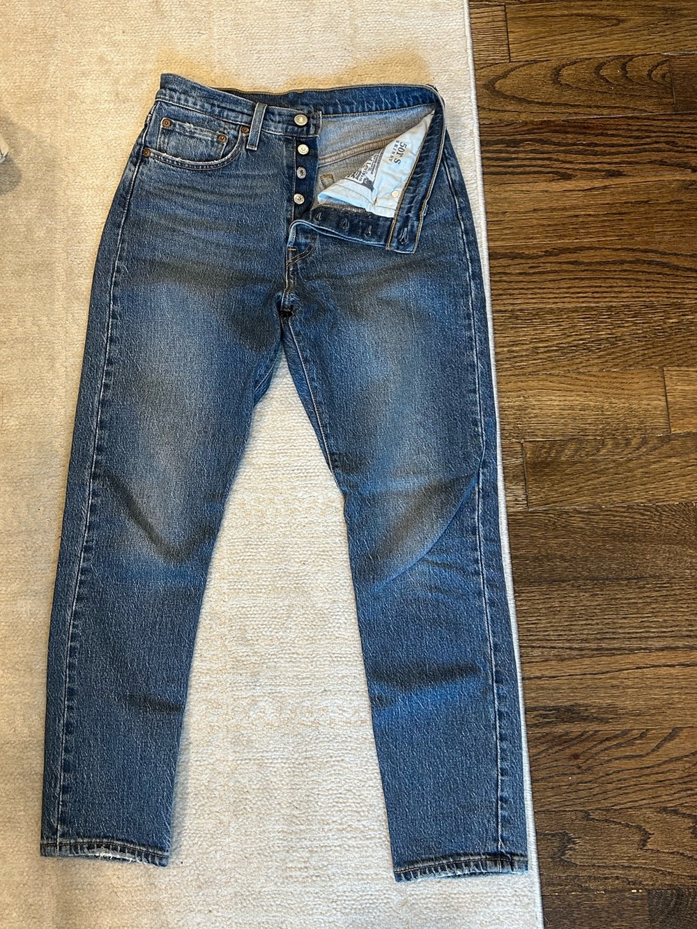 Levi’s 501 Skinny button-fly jeans 26x28